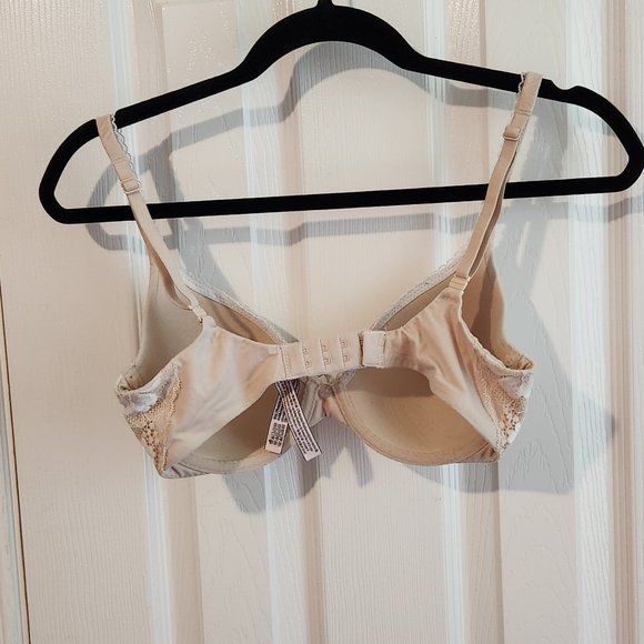 Body by Victoria Lined Perfect Coverage Bra - Picture 2 of 3